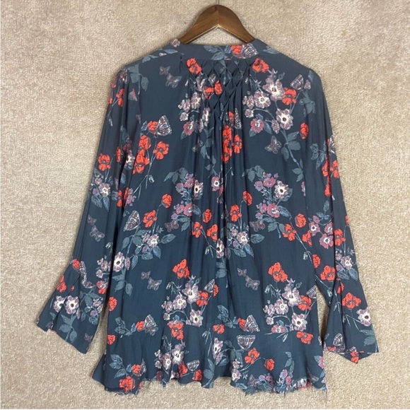 Free People So Fine Tunic Top Womens Small Navy Multi Floral Smocked Crepe Boho - Picture 7 of 8